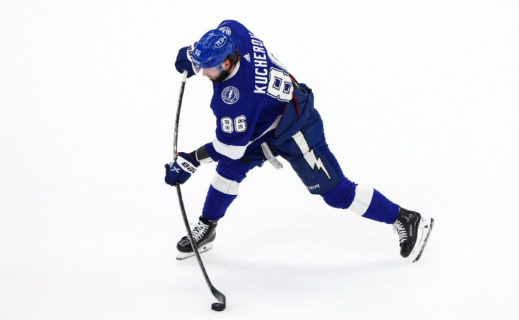 Кучеров возглавил гонку лучших бомбардиров НХЛ. Фото: Reuters

